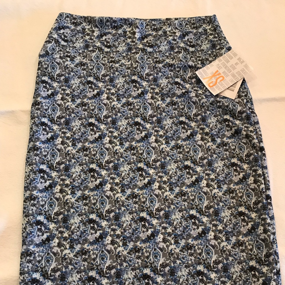 LuLaRoe XS Cassie Skirt NWT